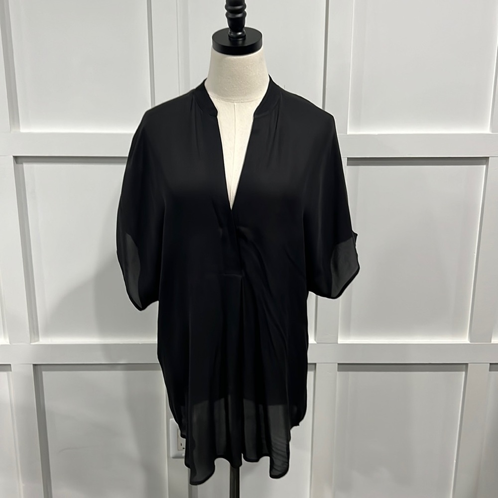 Vince Black Silk Cap Sleeve Blouse, M